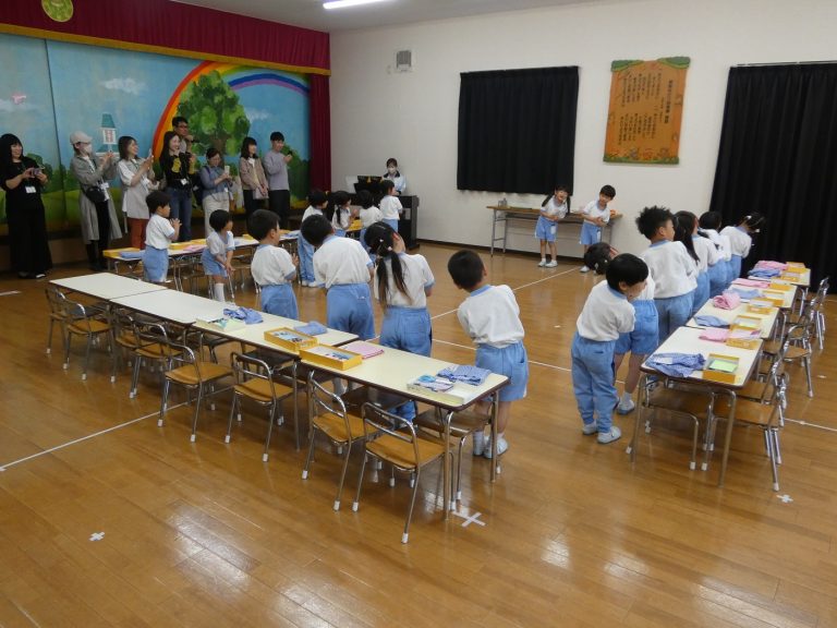 保育参観　②　すみれ組