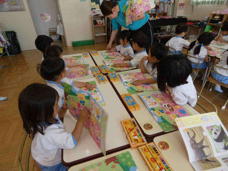 保育の様子　⑮　ばら組
