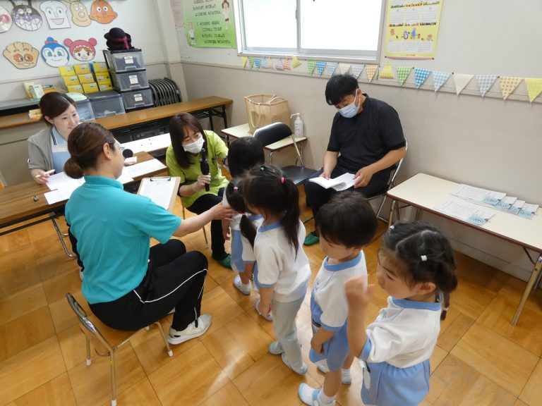 眼科検診　㉓　ばら組