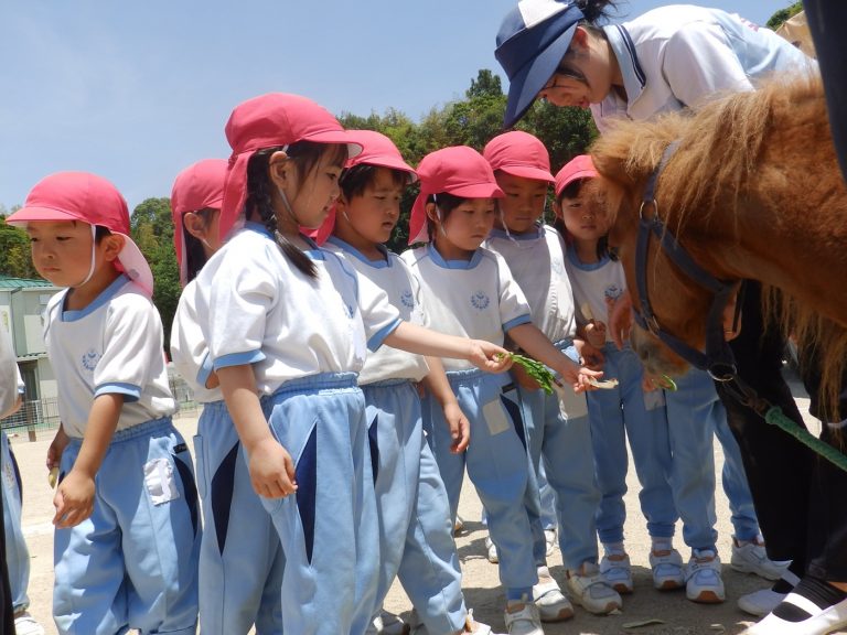 こども動物園　④　すみれ組