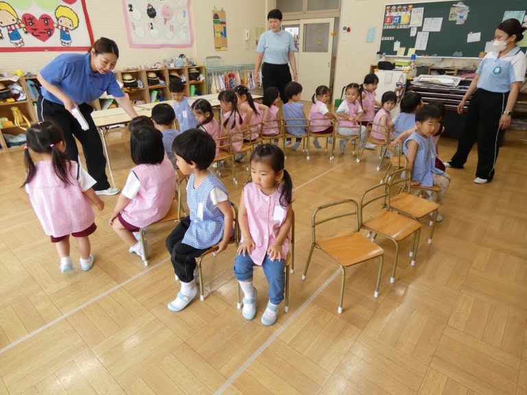 保育の様子　⑱　ばら組