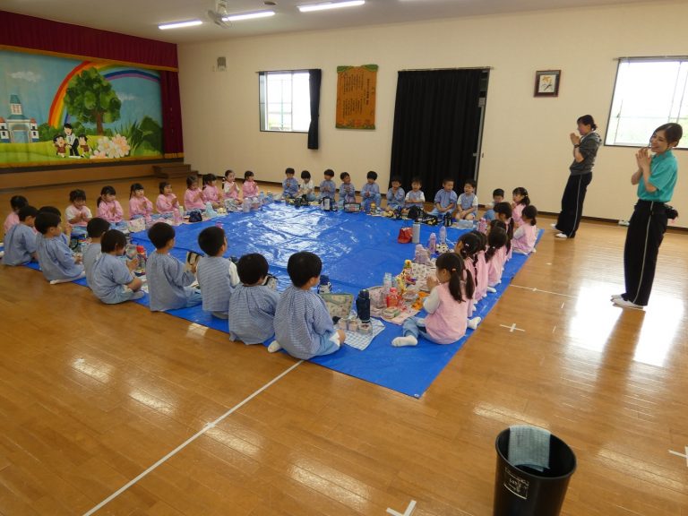 弁当　②　年中組