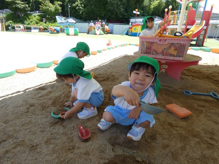 保育の様子　㉑　もも組