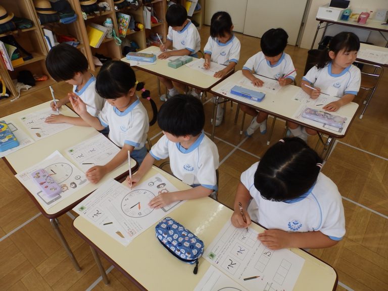 学研教室　⑪　ゆり組