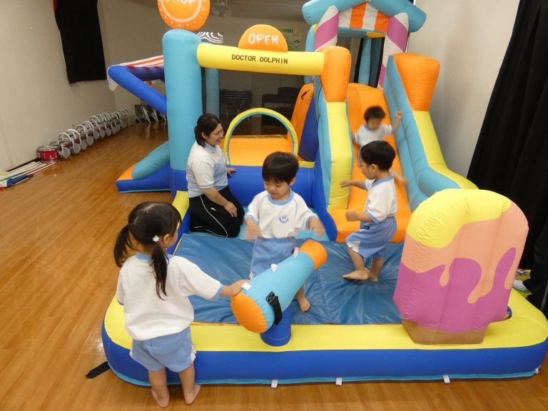 保育の様子　⑲　もも組