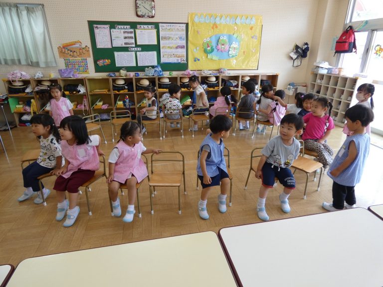 保育の様子　⑰　ばら組