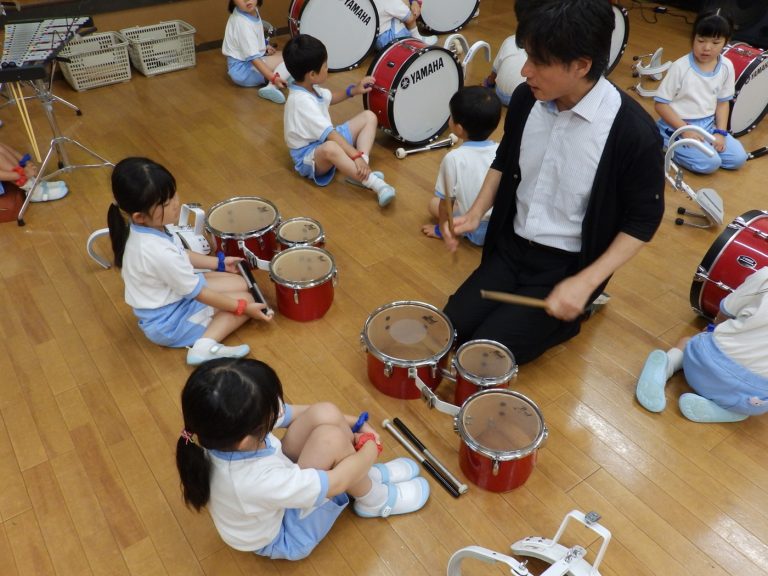 鼓笛指導　③　年長組