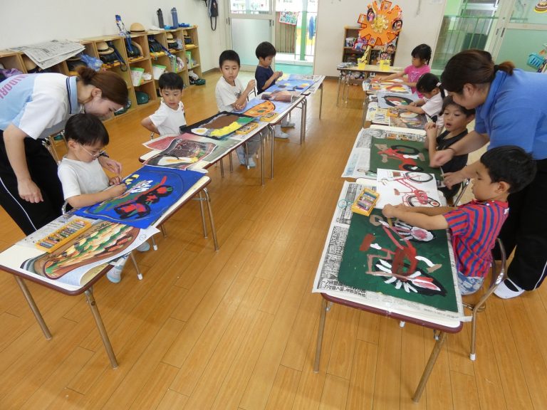 クラブの様子　①　絵画クラブ