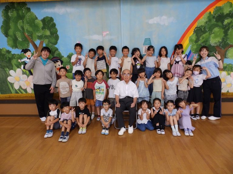 卒園生の集まり　④　元すみれ組
