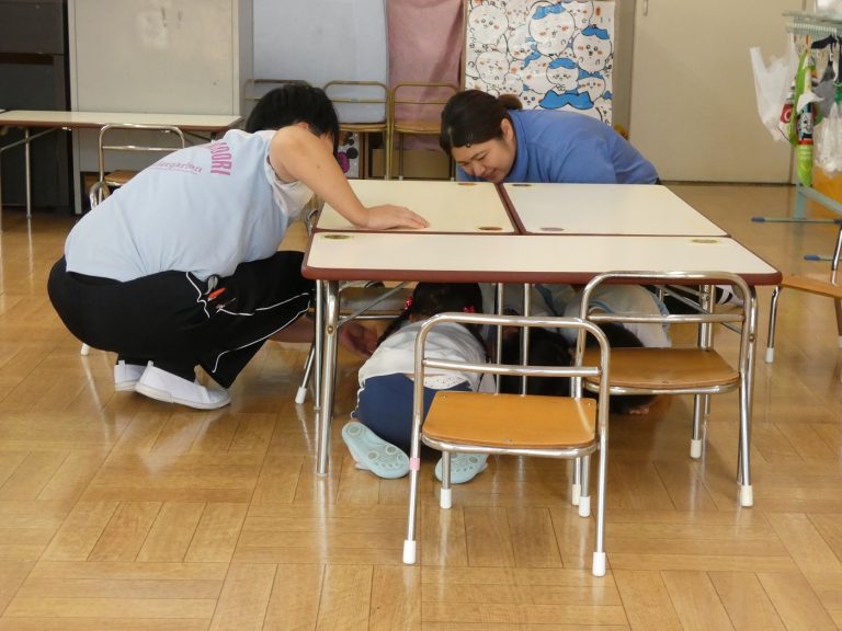 避難訓練　③　もも組