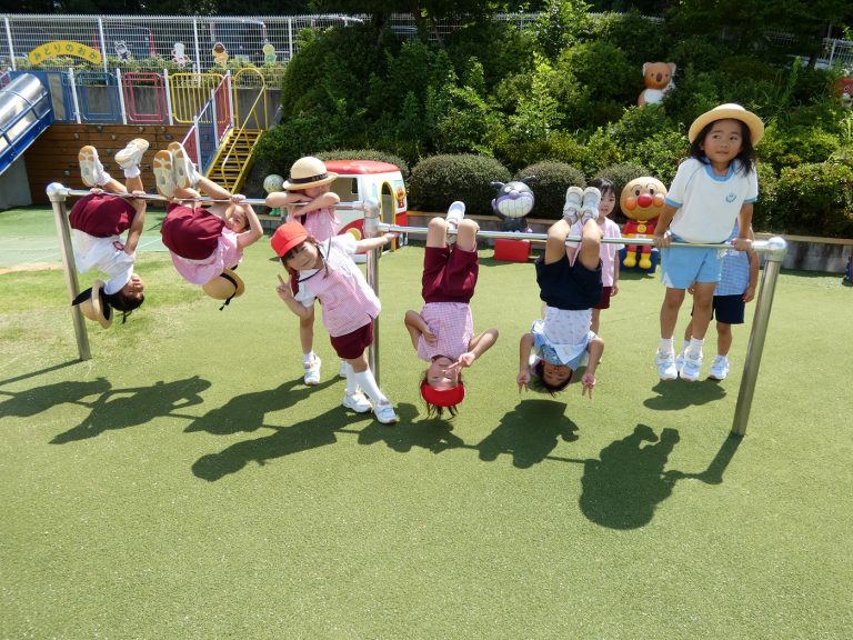 外遊び　②　年長組