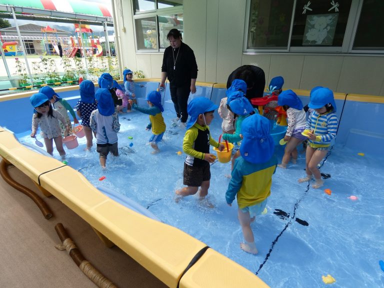 水遊び ⑪ さくら組