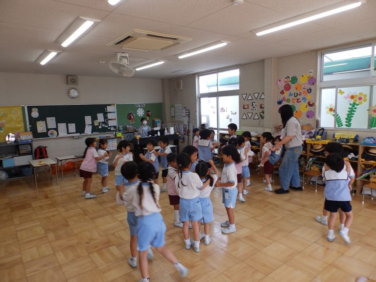 誕生会 ③ すみれ組