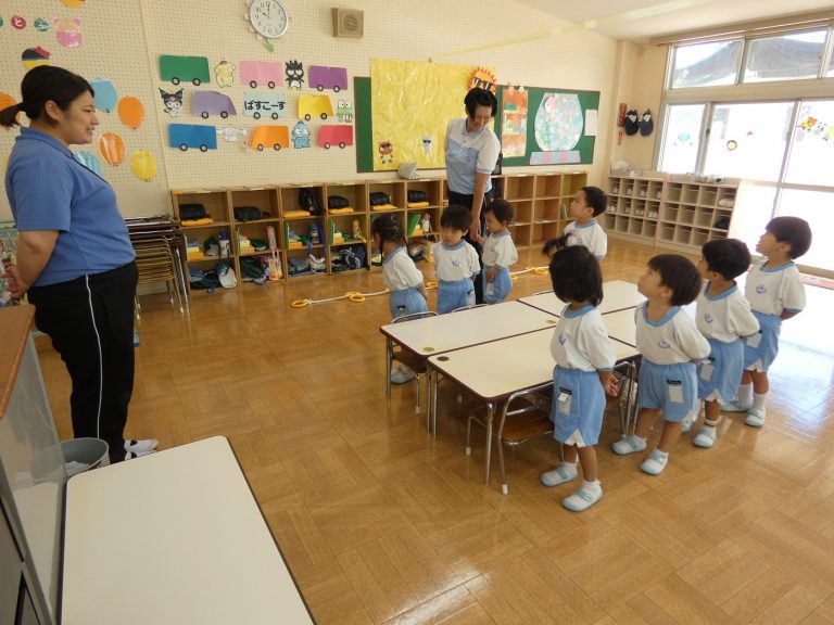 保育の様子　⑭　もも組