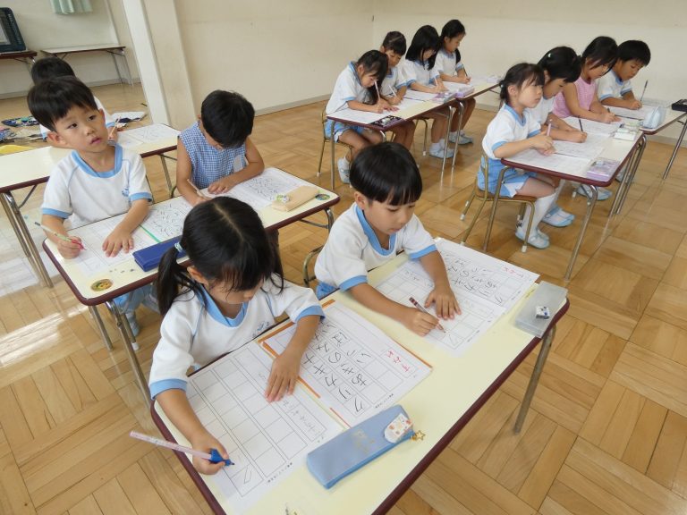 クラブの様子　⑪　硬筆クラブ