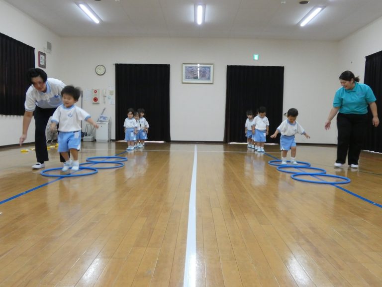 保育の様子　⑨　もも組