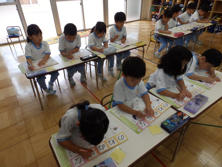 保育の様子　⑤　すみれ組